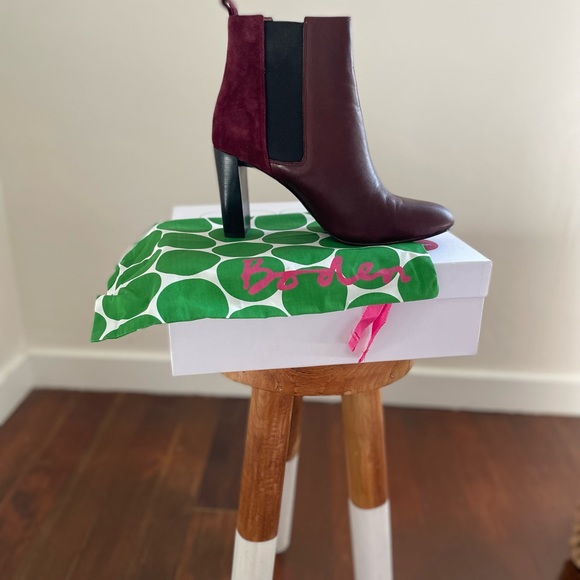 Boden Chelsea boots in burgundy leather and suede - Picture 7 of 9